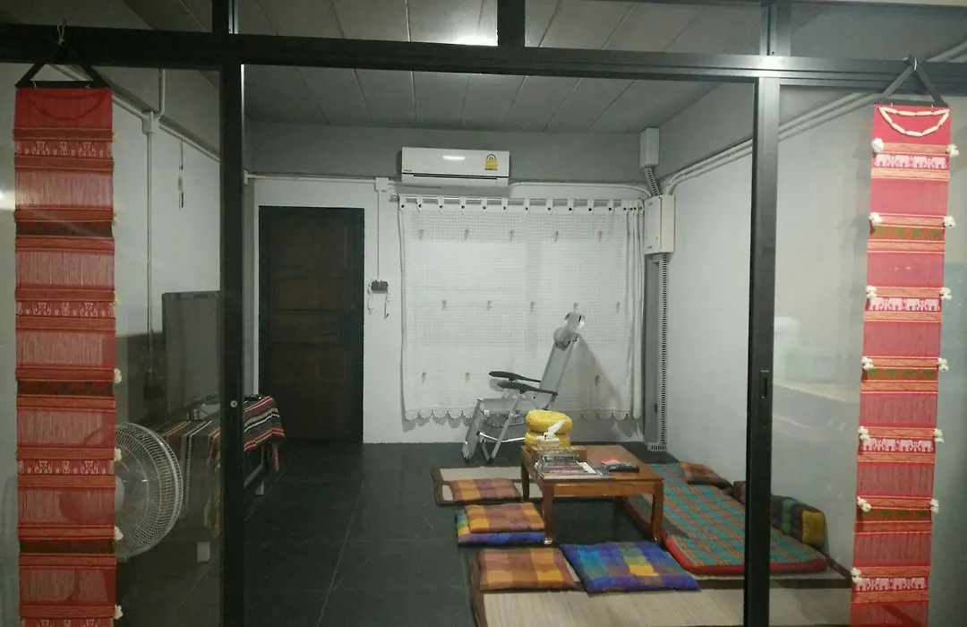 Tangmo House-1